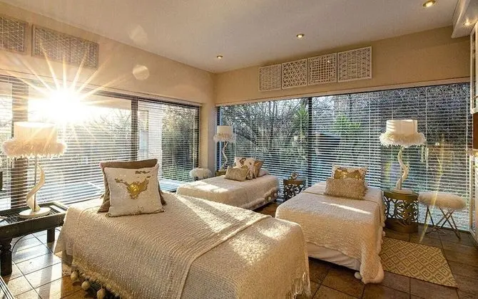 Luxury Oda, 4 Yatak Odası