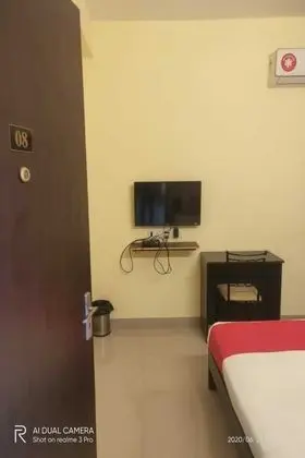 Tek Büyük Yataklı Oda