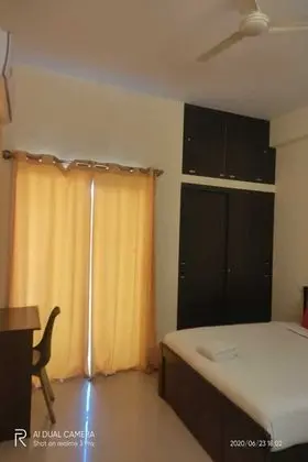 Tek Büyük Yataklı Oda