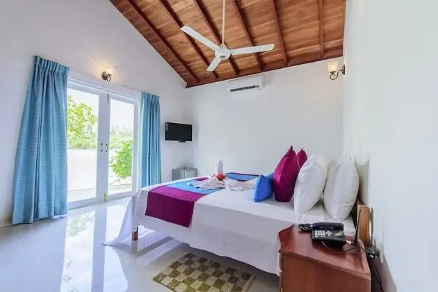 Basic Tek Büyük veya İki Ayrı Yataklı Oda, 1 Yatak Odası, Göl Manzaralı