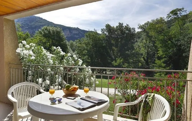 Classic Stüdyo (studio 2 personnes avec vue rivière)