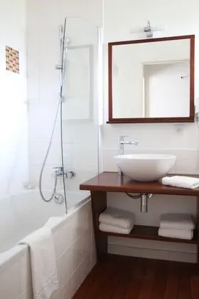 1 Çift Kişilik Veya 2 Tek Kişilik Yatak Standard