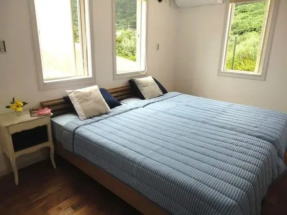 Ev (2 private apts)
