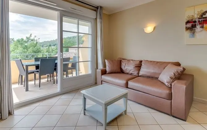 Deluxe Ev, 3 Yatak Odası, Kişiye Özel Havuzlu