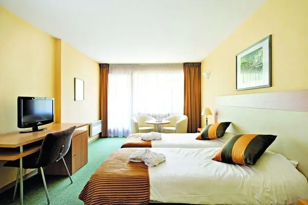Comfort Dört Kişilik Oda