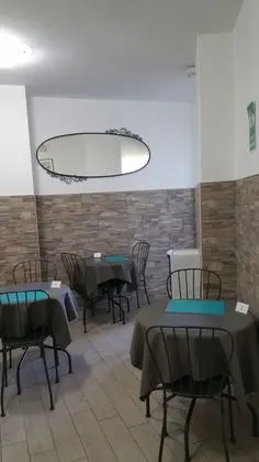 Economy Üç Kişilik Oda, Ortak Banyo (Via Gallicano nel Lazio, 1)