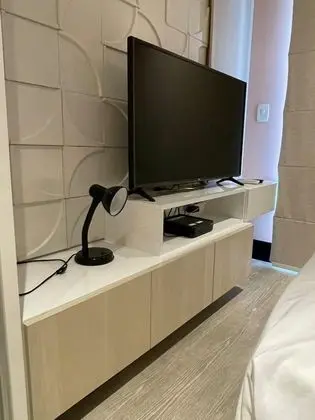 Ev
