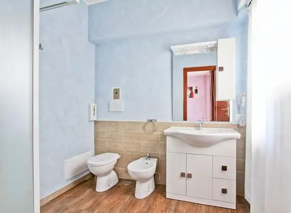 Tek Kişilik Oda, Banyolu/Duşlu