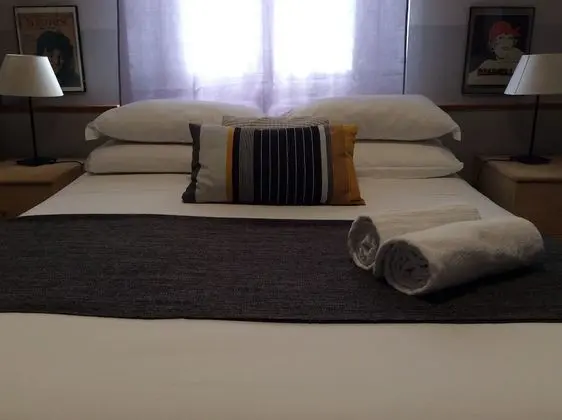 Tek Büyük Yataklı Oda