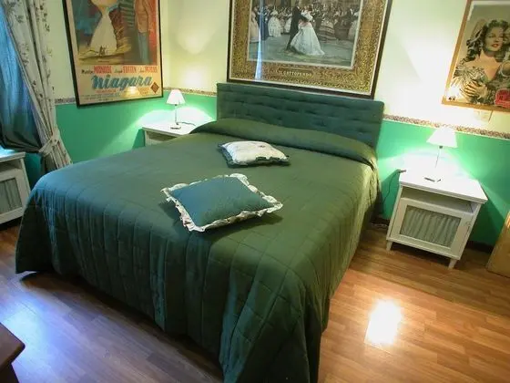 Classic Tek Büyük Yataklı Oda, Ortak Banyo