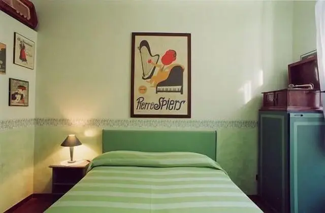 Classic Tek Büyük Yataklı Oda, Ortak Banyo