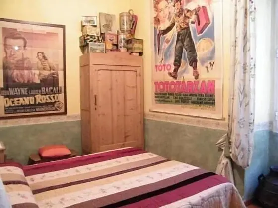 Classic Tek Büyük Yataklı Oda, Ortak Banyo