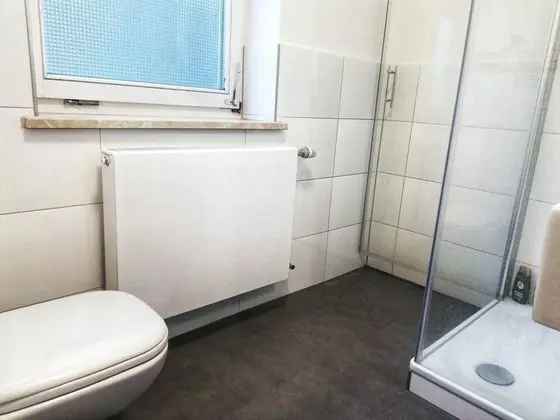 Apart Daire, 1 Büyük (Queen) Boy Yatak ve Çekyat