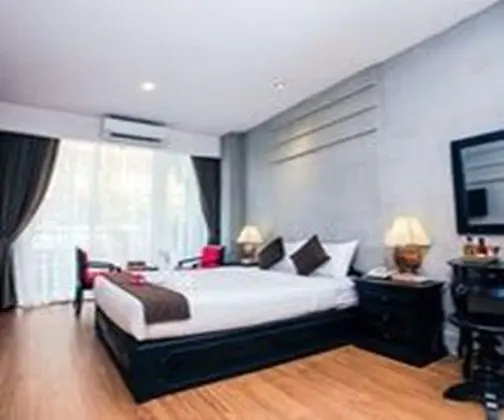 Deluxe Tek Büyük Yataklı Oda, Balkon