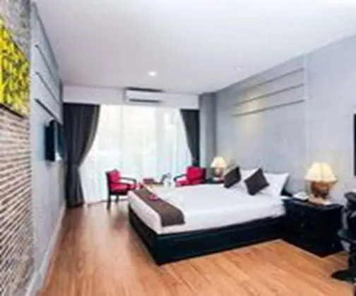 Deluxe Tek Büyük Yataklı Oda, Balkon