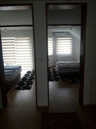 Ev