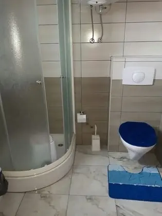 Ev