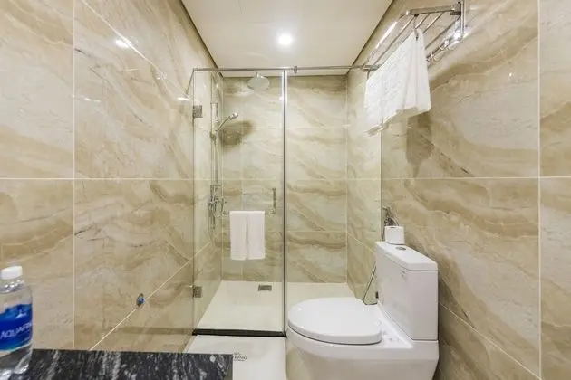 Sıra Ev (13BR, by the beach and swimming pools)