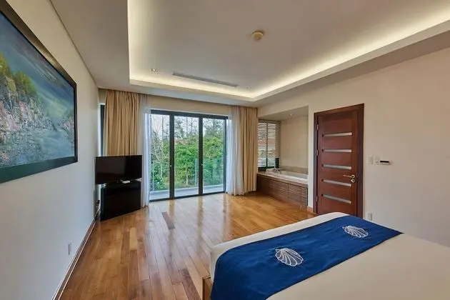 Luxury Villa, 4 Yatak Odası, Sigara İçilmez, Bahçe Manzaralı