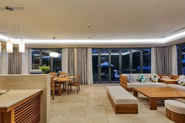 Luxury Villa, 4 Yatak Odası, Sigara İçilmez, Bahçe Manzaralı
