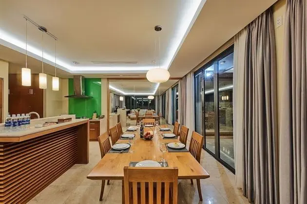 Luxury Villa, 4 Yatak Odası, Sigara İçilmez, Bahçe Manzaralı