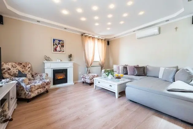 Deluxe Ev, Bahçe Manzaralı