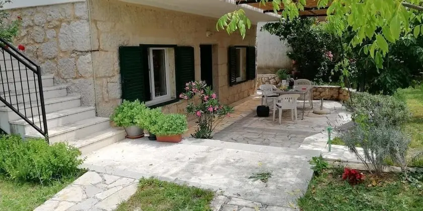 Ev, 3 Yatak Odası, Sigara İçilebilir, Balkon