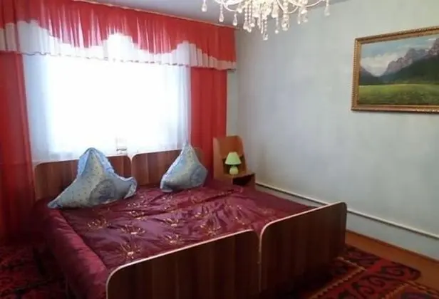 Basic Tek Büyük Yataklı Oda