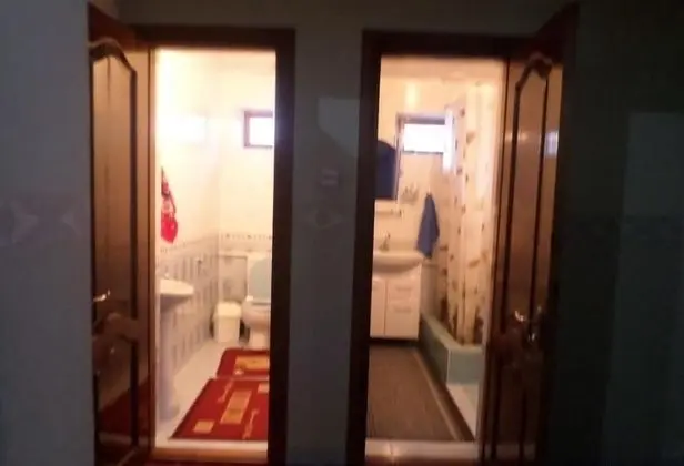Basic Tek Büyük Yataklı Oda