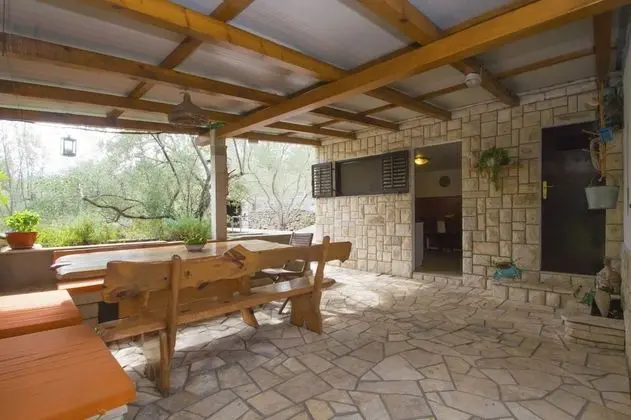 Ev (Two Bedroom Holiday Home -Terrace and)