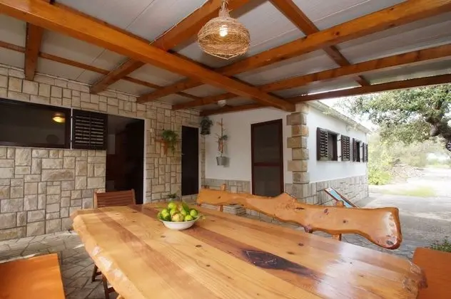 Ev (Two Bedroom Holiday Home -Terrace and)