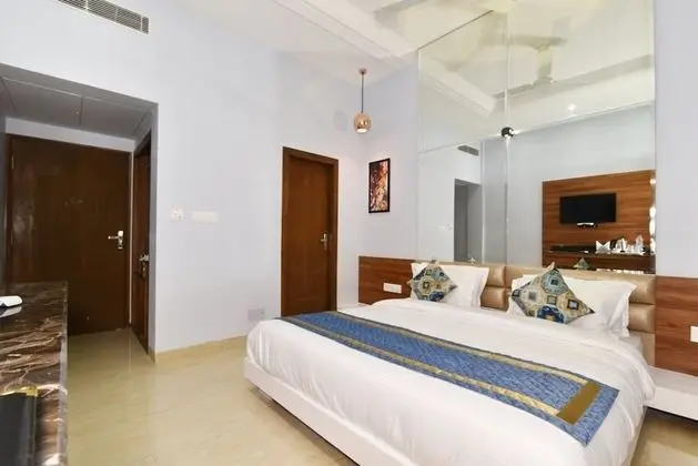 Deluxe Tek Büyük Yataklı Oda, 1 Yatak Odası, Şehir Manzaralı