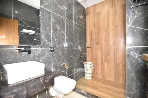 Deluxe Tek Büyük Yataklı Oda, 1 Yatak Odası, Şehir Manzaralı