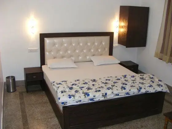 Deluxe Oda, 1 En Büyük (King) Boy Yatak, Sigara İçilmez
