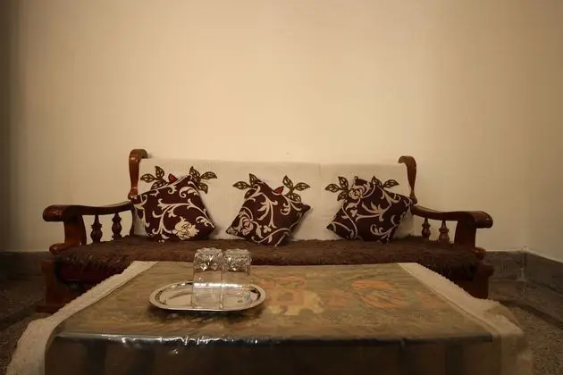 Deluxe Oda, Sigara İçilmez