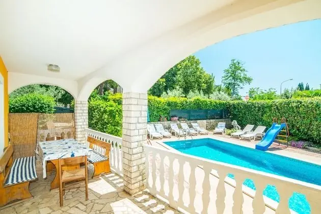 Apart Daire, Zemin Kat (A3 )