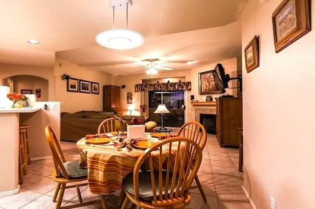 Traditional Daire, 2 Yatak Odası, Balkon, Dağ Manzaralı