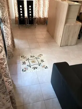 Tek Büyük Yataklı Oda, Ortak Banyo