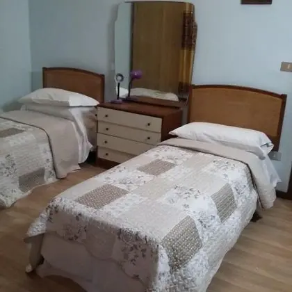 Üç Kişilik Oda, Özel Banyo