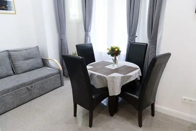 Apart Daire, 2 Yatak Odası (Downtown 1)