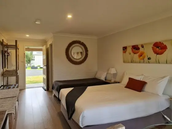 Signature Üç Kişilik Oda (1 Queen Bed and 1 Single Bed)