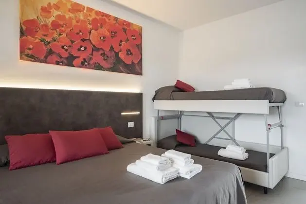 Basic Tek Büyük veya İki Ayrı Yataklı Oda (Sweet Room)