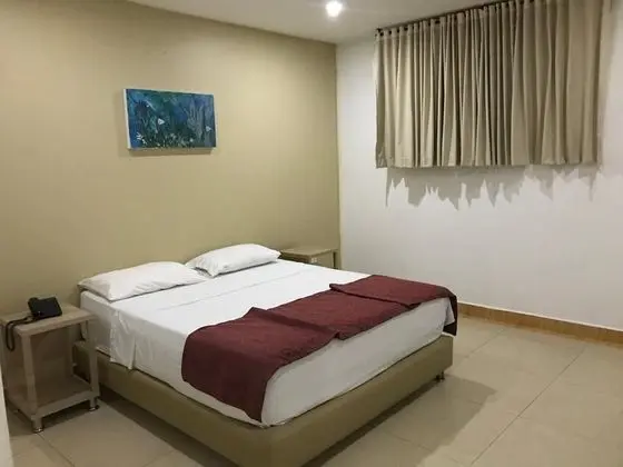 Tek Büyük Yataklı Oda, 1 Çift Kişilik Yatak, Sigara İçilmez