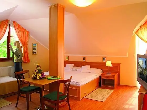 Standard Üç Kişilik Oda