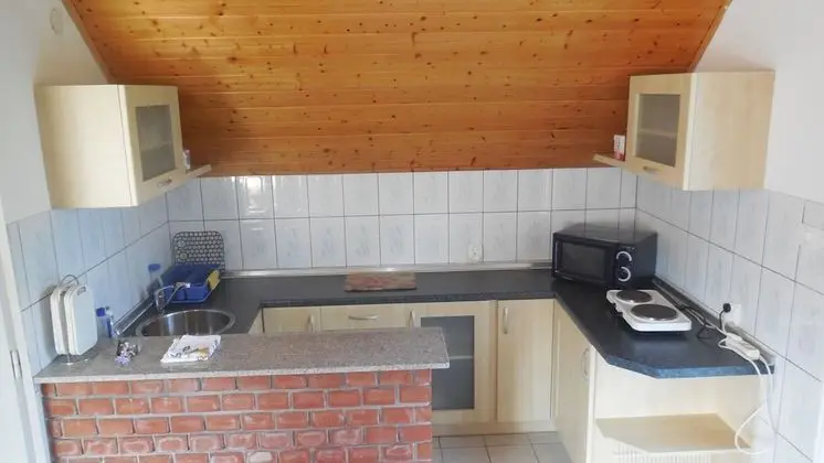 Standard Apart Daire, 2 Yatak Odası, Banyolu/Duşlu, Bahçe Manzaralı