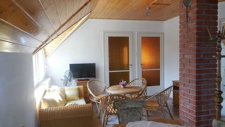 Standard Apart Daire, 2 Yatak Odası, Banyolu/Duşlu, Bahçe Manzaralı
