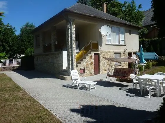 Standard Apart Daire, 3 Yatak Odası, Mutfak, Bahçe Manzaralı