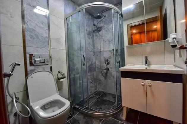 Royal Apartment, 2 Bedrooms, Balcony, River View