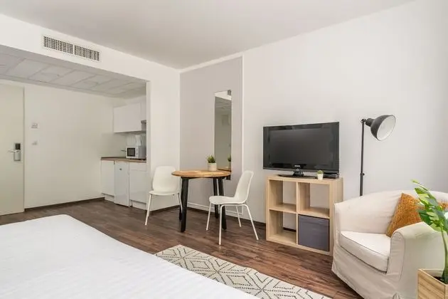 Standard Stüdyo, 1 Çift Kişilik Yatak