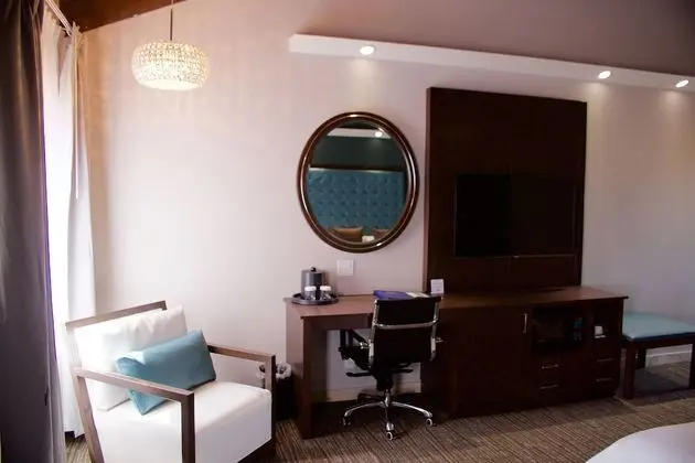 Deluxe Oda, 1 En Büyük (King) Boy Yatak, Balkon